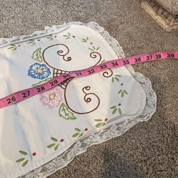 Vintage Handsewn Embroidered Floral Dresser Scarf Table Runner - Picture 8 of 13